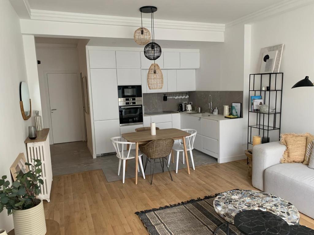 Appartement Le Palais Du Commerce ヴィシー エクステリア 写真